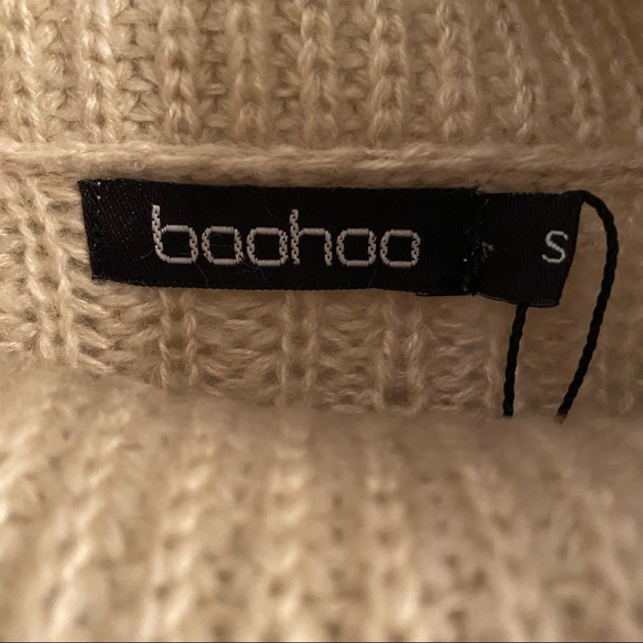 Oversize Turtleneck Sweater - Picture 2 of 4